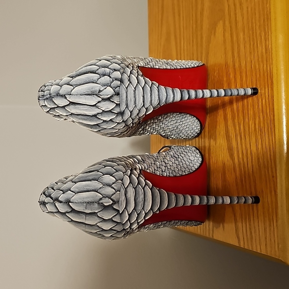 Christian Louboutin Python Froze So Kate Heels Brand New - Picture 7 of 11
